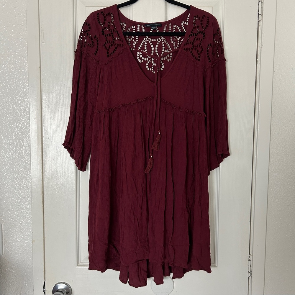 American eagle burgundy 3/4 sleeve embroidered shoulder mini dress
